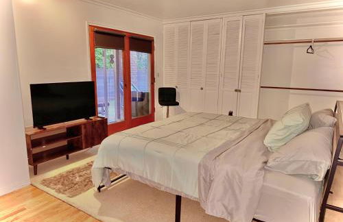 West LA - Family House & Private Yard - 10 mins from LAX & Beach - Foto 25