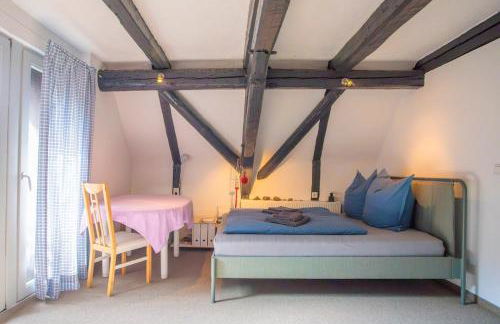 Schwarzwaldhütte am Bach mit Sauna - Foto 4