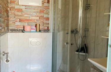 Grill & Garten an der Loreley mit 2 Bäder & Parkplätze - Foto 7