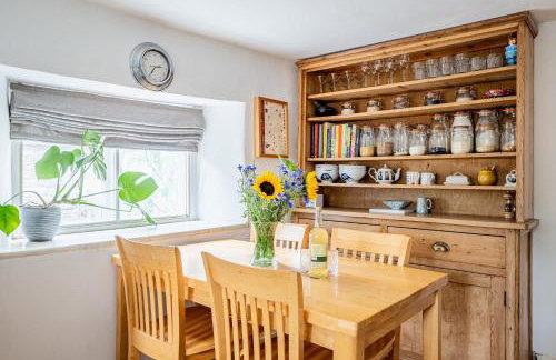 Grade II Listed House Tranquil Garden & Parking - Foto 13