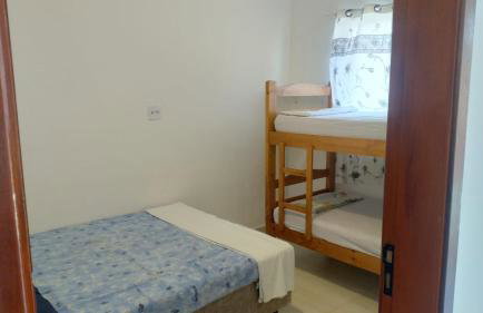 Linda casa de praia sobre as ondas - casa em condomínio com 1 vaga de garagem - Foto 35