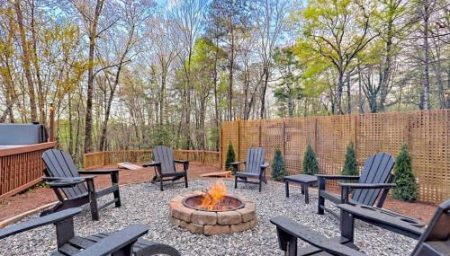 Near Downtown Helen - HotTub, Sauna, Game Room, Fire Pit - Foto 2