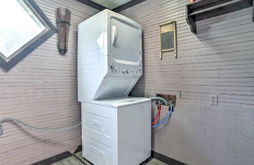 Petoskey Schoolhouse in Countryside Setting! - Foto 19