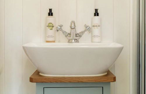 Hurdlemakers Hut - Photo 11