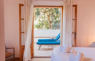 Villa renovada vista al mar y piscina climatizada - Foto 24