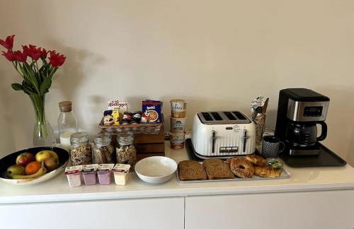 Meadow House- Driveway Parking and Fireplace - Foto 25