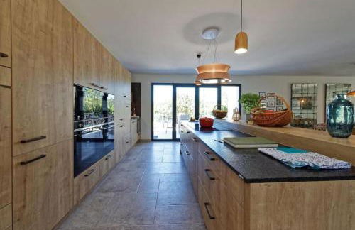 Un joli hameau au coeur du vignoble de l'Escarelle et de la Provence Verte - Foto 6