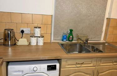 2 Bedroom Wakefield City Centre House With All Ensuite Rooms - Foto 26