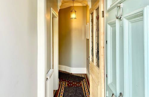 Montrose House - Photo 38