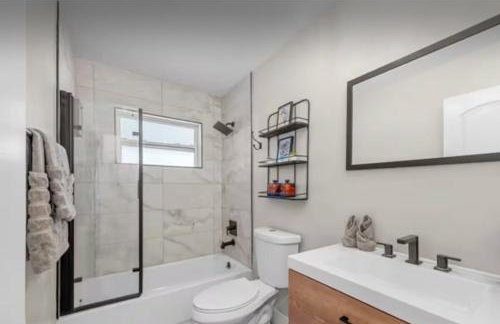 Heated Pool Gameroom Lux House near Beach - Foto 36