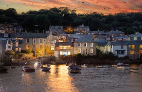 Tides Reach - Free WiFi - Harbourside - Wood Burner - Coffee Machine - Photo 7