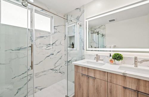 Modern New 3B Home Fully Stocked & Cozy & Sunlight - Foto 26