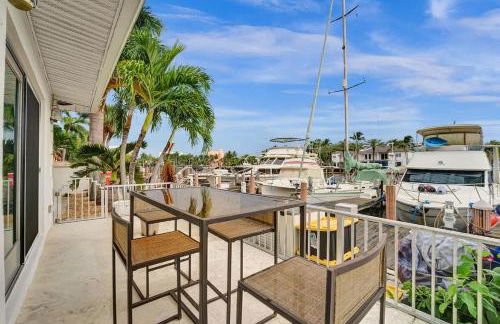 Beach Isles Modern 1BR Waterfront Apartment with Patio - Foto 50