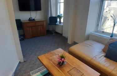 The Best Location in the Royal Mile - Photo 1