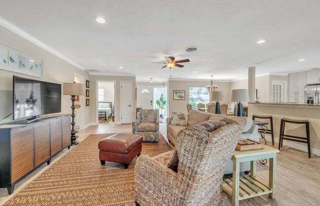 Beautiful Pool Home Near Siesta Key Beach 2 Bedroom Home - Foto 18