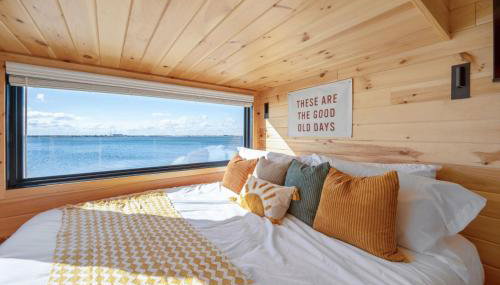 Luxury Waterfront Cabin 2 - Foto 3
