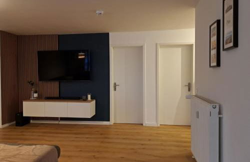 Livora Living - Stilvolles DG-Apartment an der Fußgängerzone - 2 Schlafzimmer - Foto 44