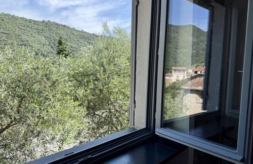 HOST4U - A Beautiful Gardened Maria's House - Foto 22