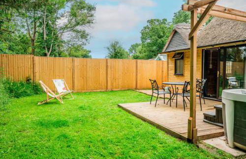 Cadnam Cottage with Private Hot Tub, New Forest - Foto 8