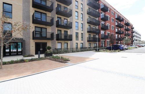 Modern Flat Close to Heathrow Airport & Central London - Foto 14