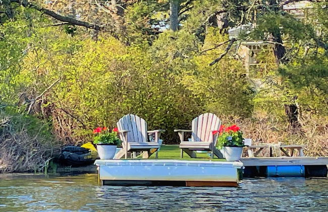 The Breeze Overlooking Minister s Pond - Foto 1