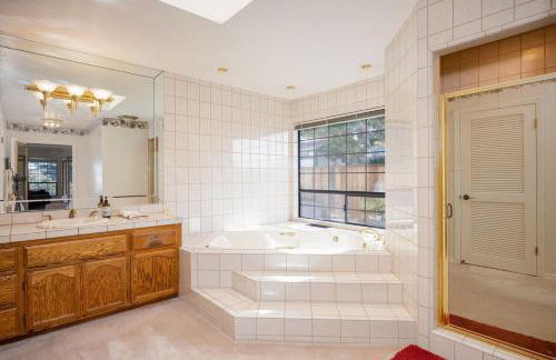 4300 sq ft Bay Escape, Near Beach, Golf and Trails - Foto 31