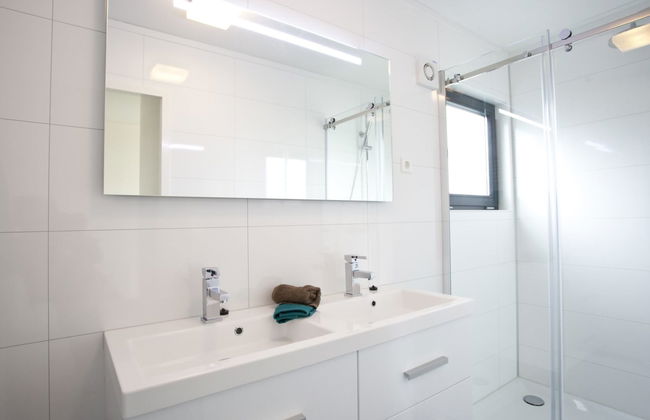 4 bedroom House in Nijkerk with swimming pool and terrace - Photo 5