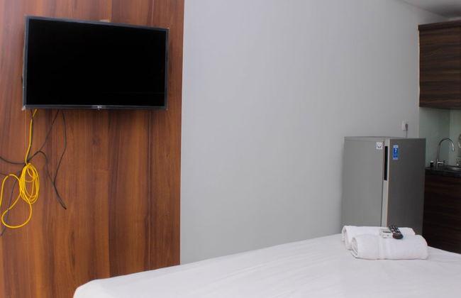 Great Location Studio Room At Patraland Urbano Apartment - Foto 10