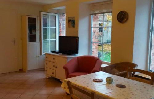 NEU Fewo im Bauernhaus mit idyllischem Innenhof und Naturgarten - Foto 14