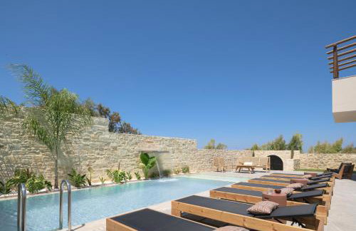 Jasmine Villa, with Heated Pool & Curated Design, By ThinkVilla - Foto 12