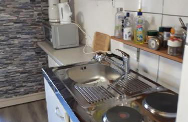 Monteur und Übernachtungszimmer - Foto 3