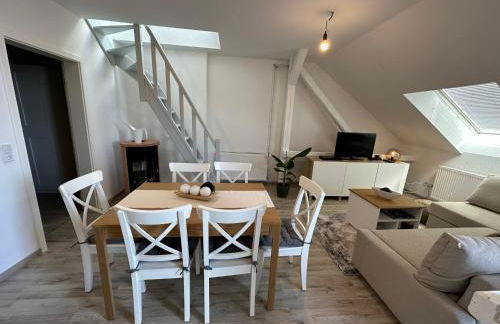 Gemütliche neurenovierte Dachgeschosswohnung - Foto 14