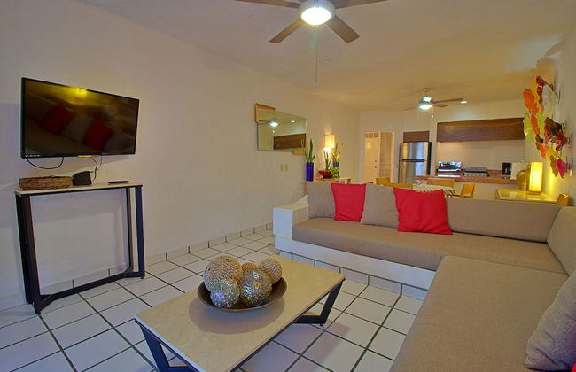 Villa Facing the Beach in a Large Terrace 7 Pools, Tennis Courts, Security - Foto 17