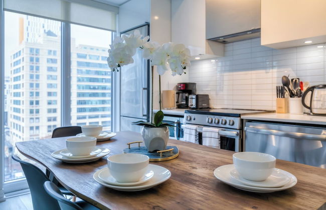 Panorama Suites Downtown Toronto - Photo 26