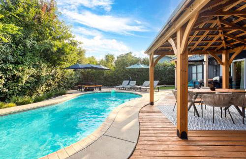 Timeless-Texas-Inn - Heated Pool Oasis & Lux Vibe - Foto 42