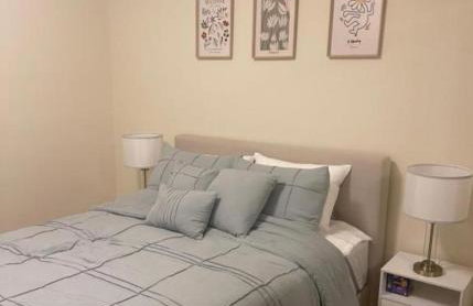 Holiday in LA- Koreatown Retreat with Free Parking, Pool and Sauna - Photo 2