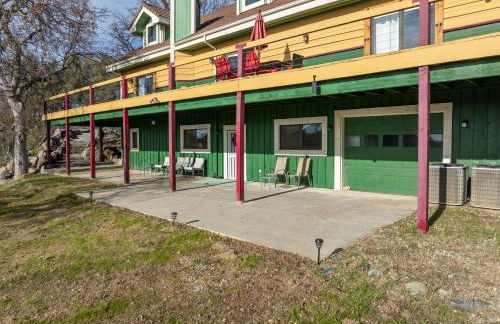 Yosemite Gateway Sleeps 18 - Coarsegold Villa near Bass Lake - Foto 69