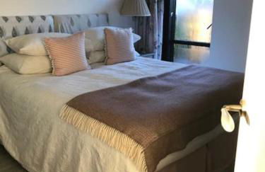 Stunning architect designed beachfront property - Foto 37