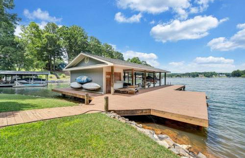 Private Lakefront Oasis - 5 Bedroom, Private Dock, & Firepit - Foto 30