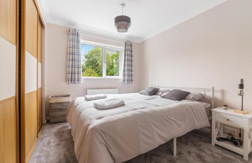 Modern Serenity in Langley Vale - Photo 5