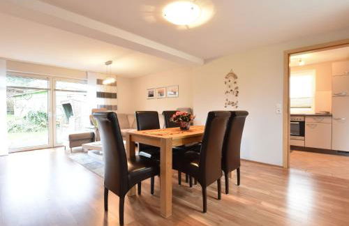 Cozy Holiday Home in Hohenkirchen near Baltic Sea - Foto 5