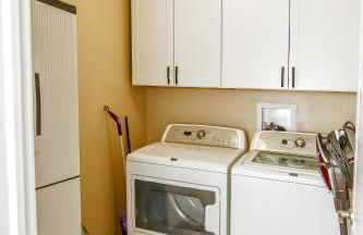 Cabin by the Creek with private creek access - Foto 33