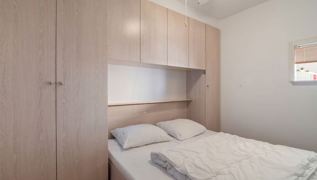 One-bedroom Flat With sea Views and Parking - Foto 3, Habitación