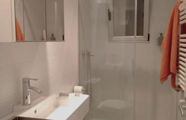 Surf and Art apartment PARKING gratuito VUT2216AS - Foto 19