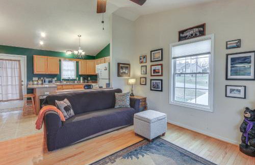 Charming Shenandoah Retreat with Deck! - Foto 3