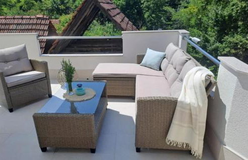 Amazing Apartment In Pologi - Foto 11