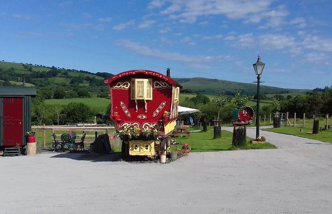 Rosie Traditional Gypsy Wagon - Foto 1