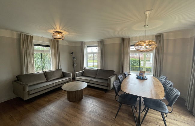 Cozy Furnished House with Garden near Nature Reserve - Photo 4