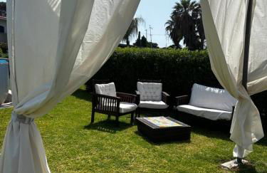 Casa con piscina e vista mare dal giardino - Photo 3