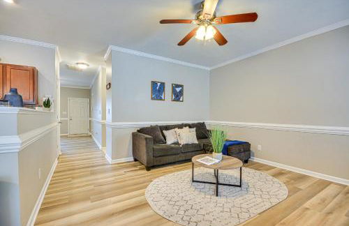 Charming Greensboro Townhouse with Back Patio! - Foto 7